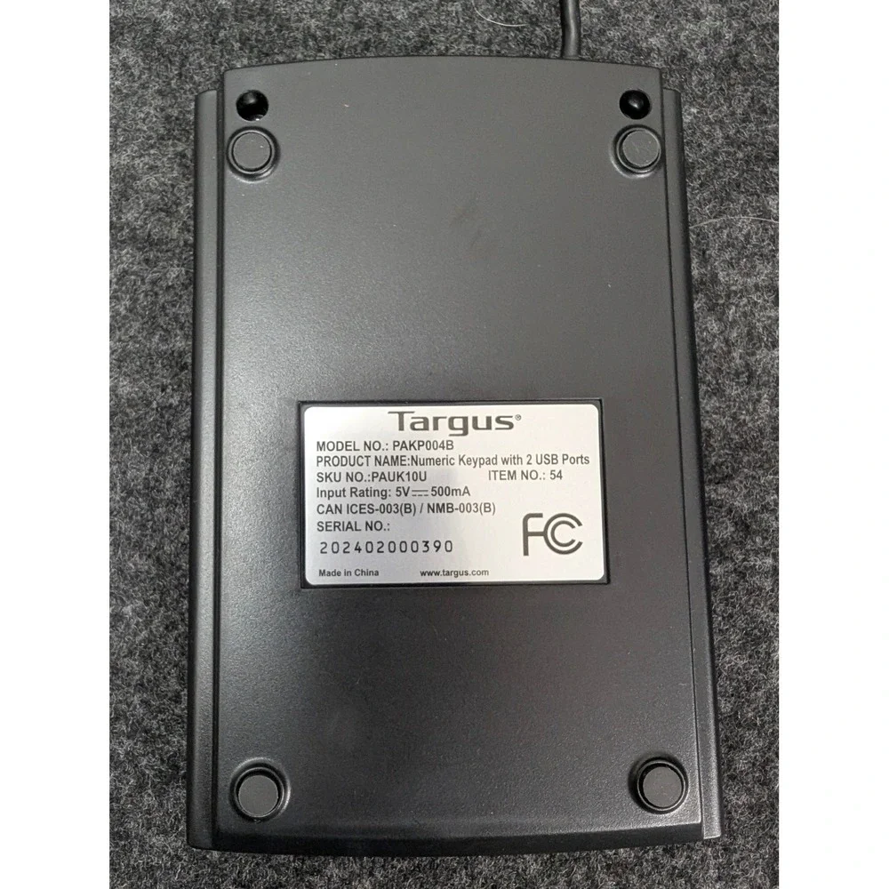 Targus Numeric Keypad with 2 USB Ports Black 10-Key Wired USB Hub PAKP004B EUC